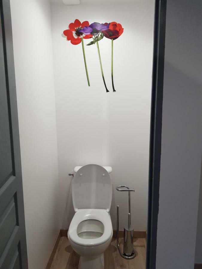 Bryan Apartment Сан-Жан-ан-Ройан Екстериор снимка